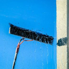 Exterior window cleaning